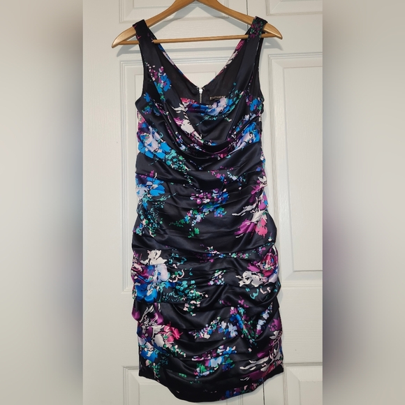 EXPRESS Foral Ruched Dress Size 6 - Picture 1 of 4